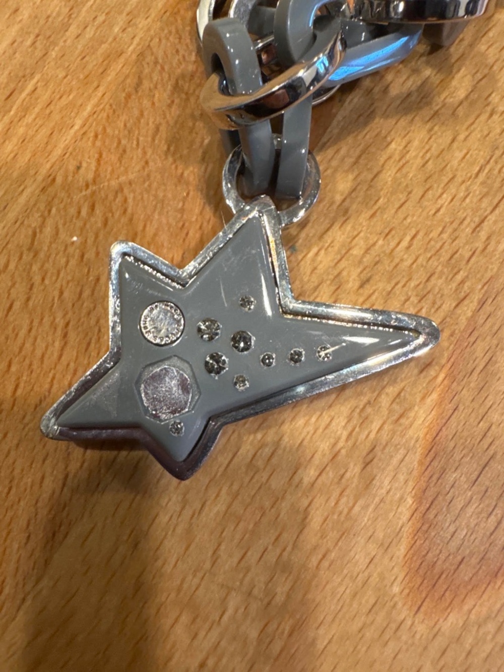 Heaven by Marc Jacobs Chunky Mixed-Link Star Pendant Necklace Grey Silver
